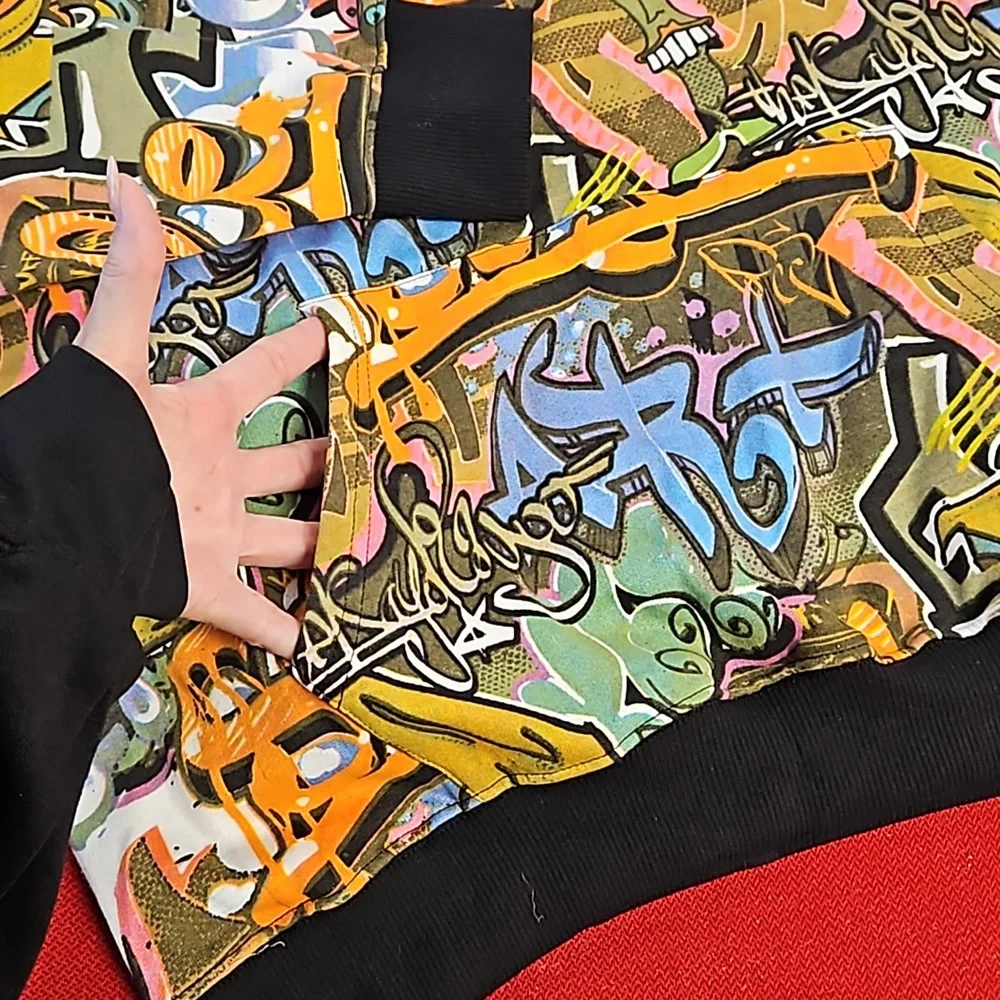 MASSIVE Y2K Abstract graffiti print hoodie kangaroo pocket NWT UNISEX vibrant - Picture 6 of 8